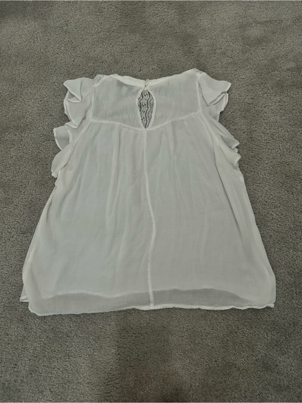 Hayden Los Angeles Lace Ruffle Sleeve Top in White Size Large - Picture 3 of 7